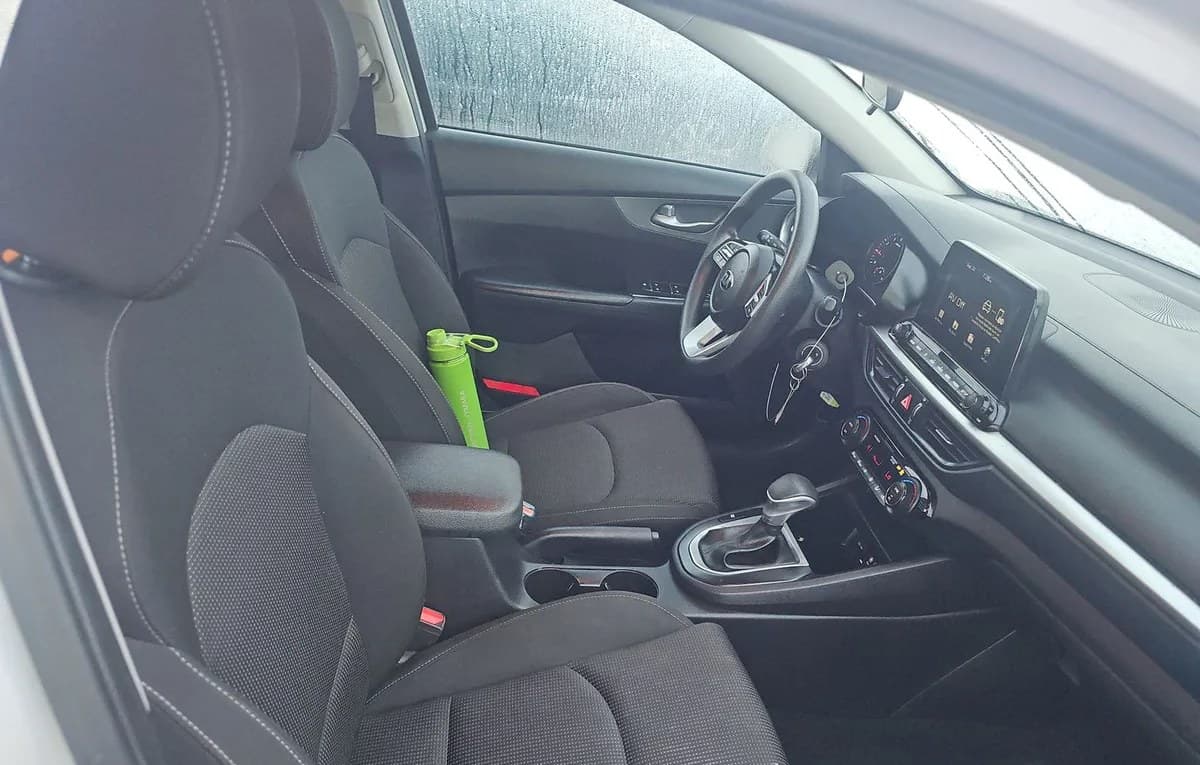 2019 KIA FORTE LXS 5