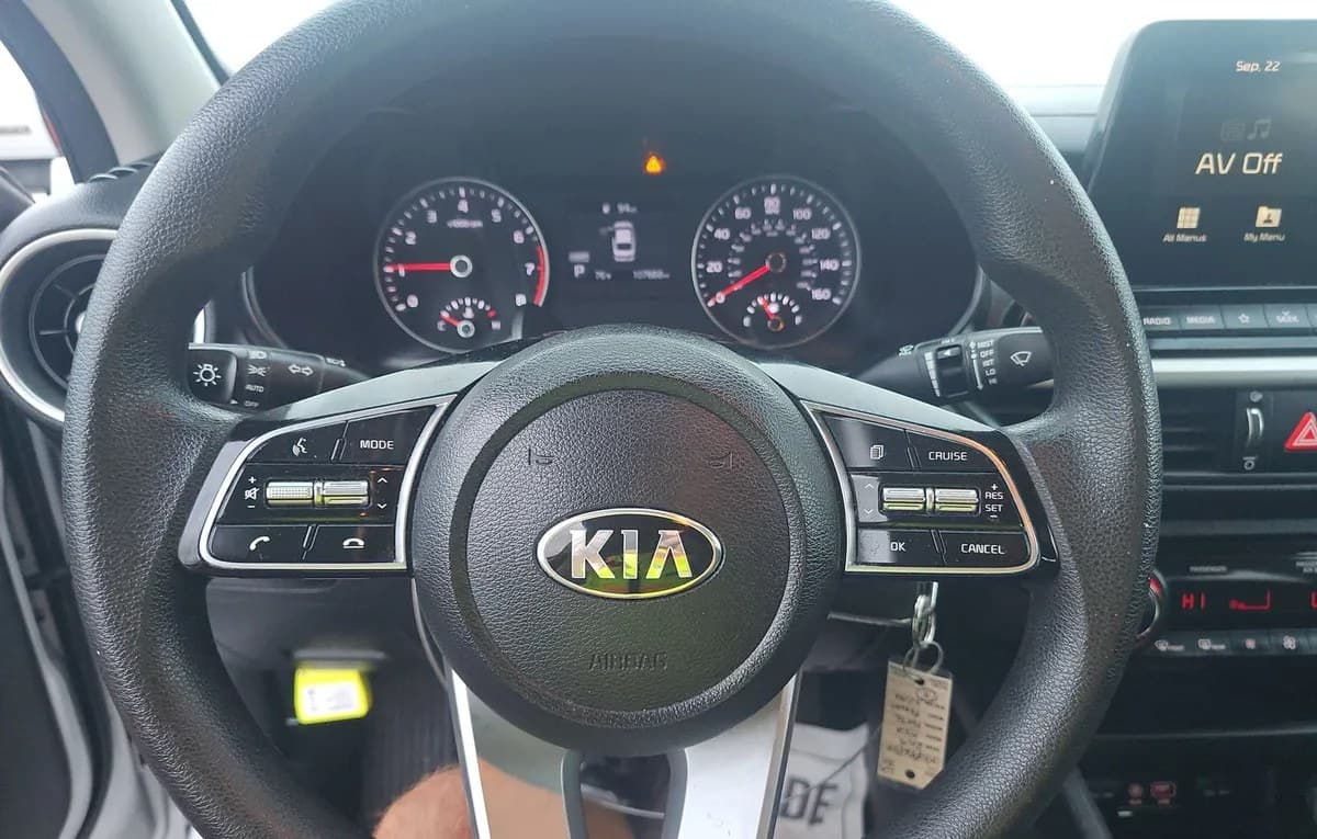 2019 KIA FORTE LXS 7