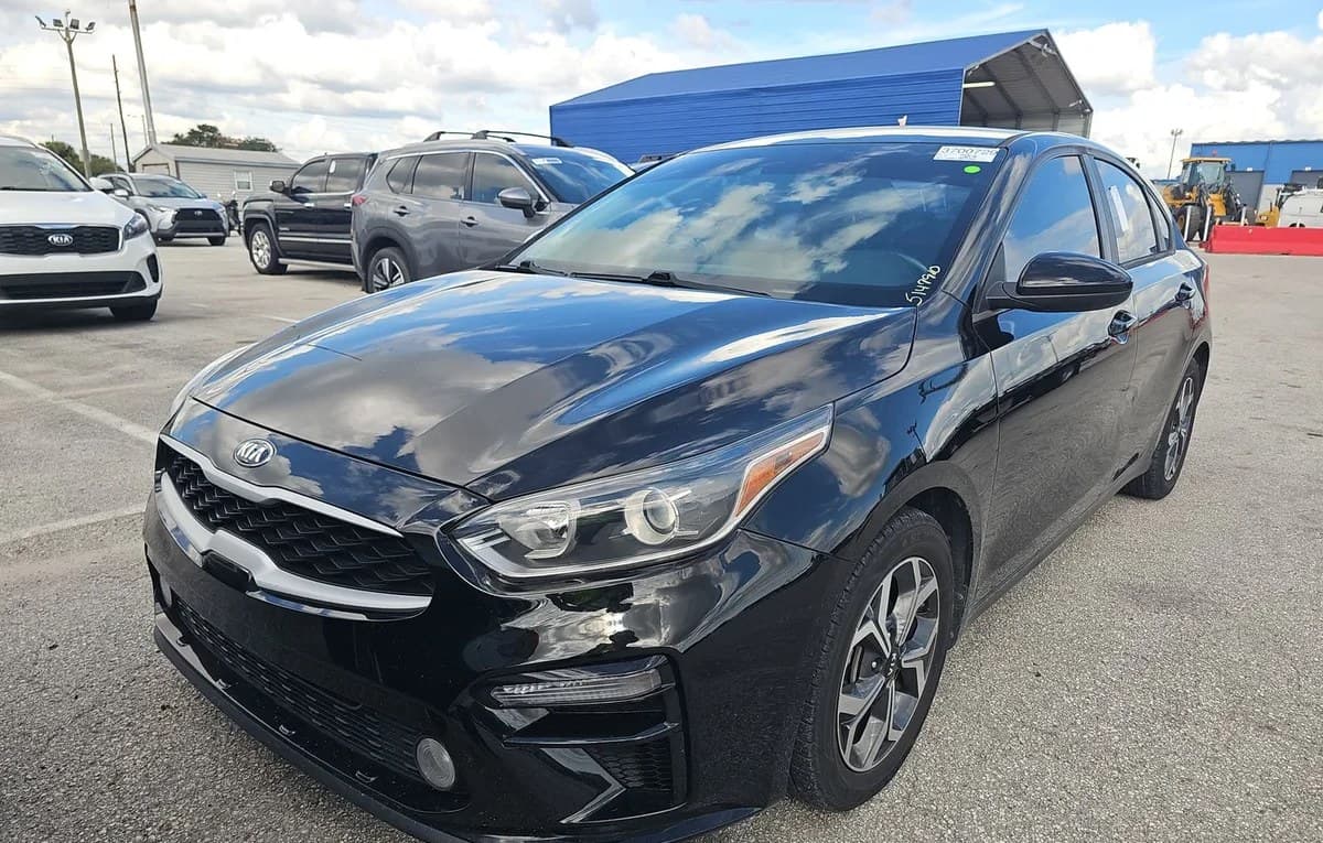 2021 KIA FORTE LXS 2