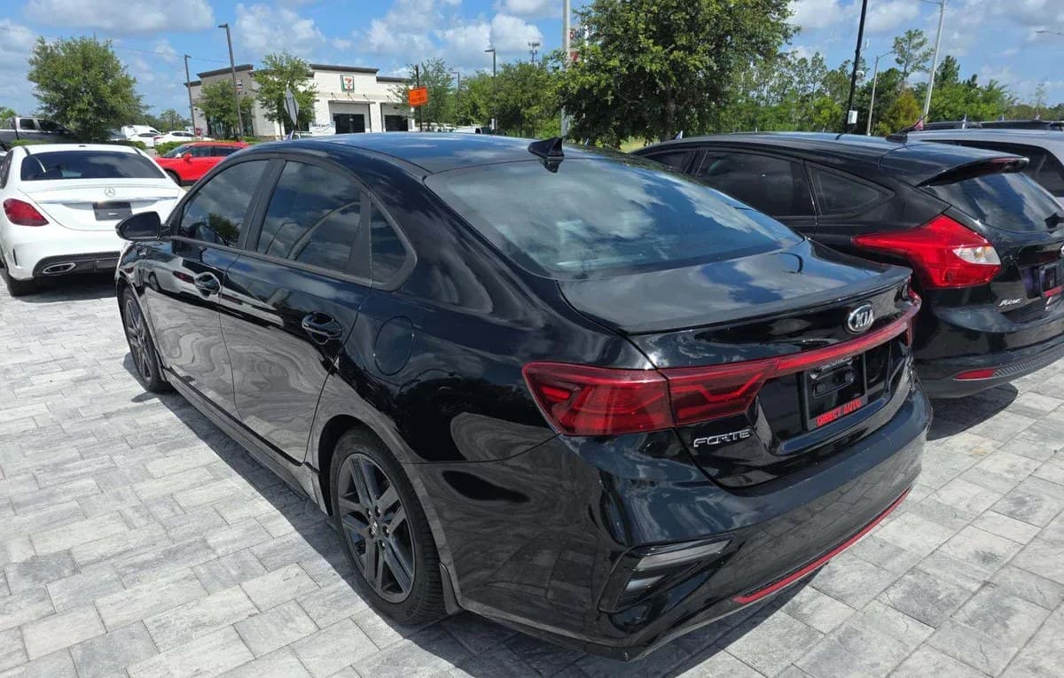 2020 KIA FORTE GT-Line 3