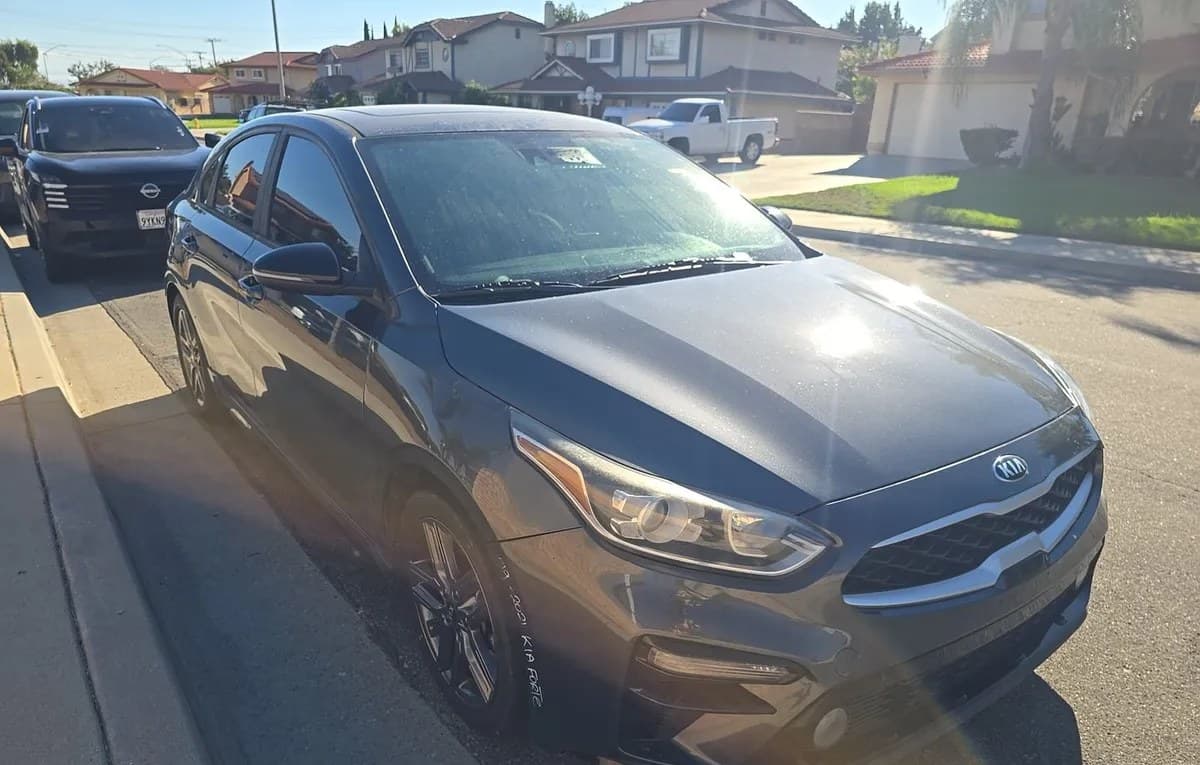 2021 KIA FORTE GT-LINE 4