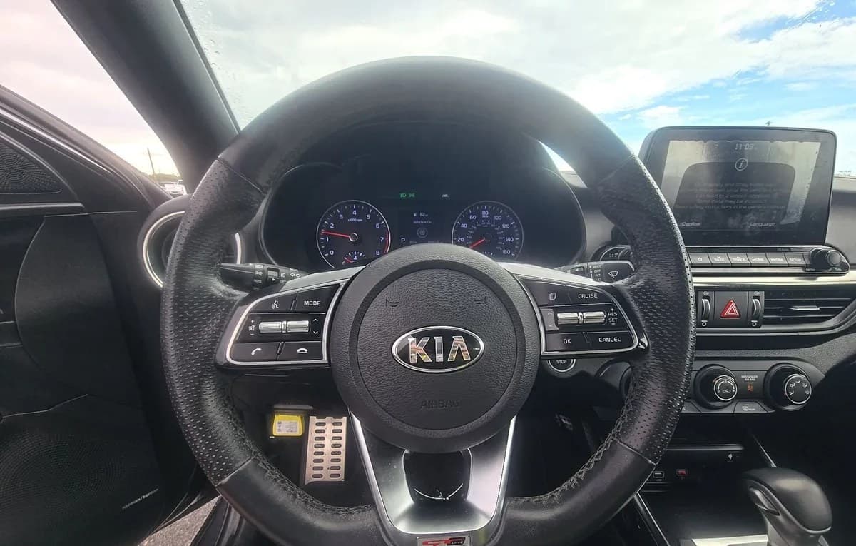 2020 KIA FORTE GT-Line 7