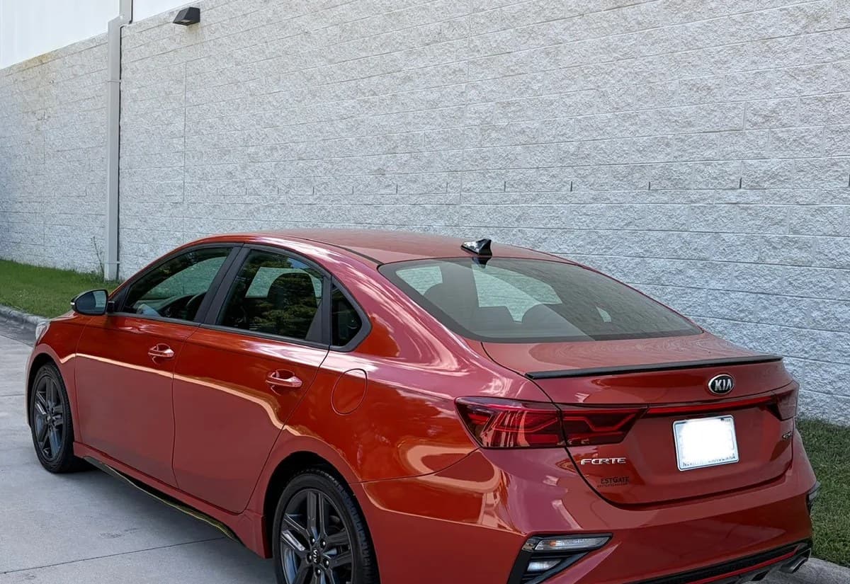 2020 KIA FORTE GT-Line 4