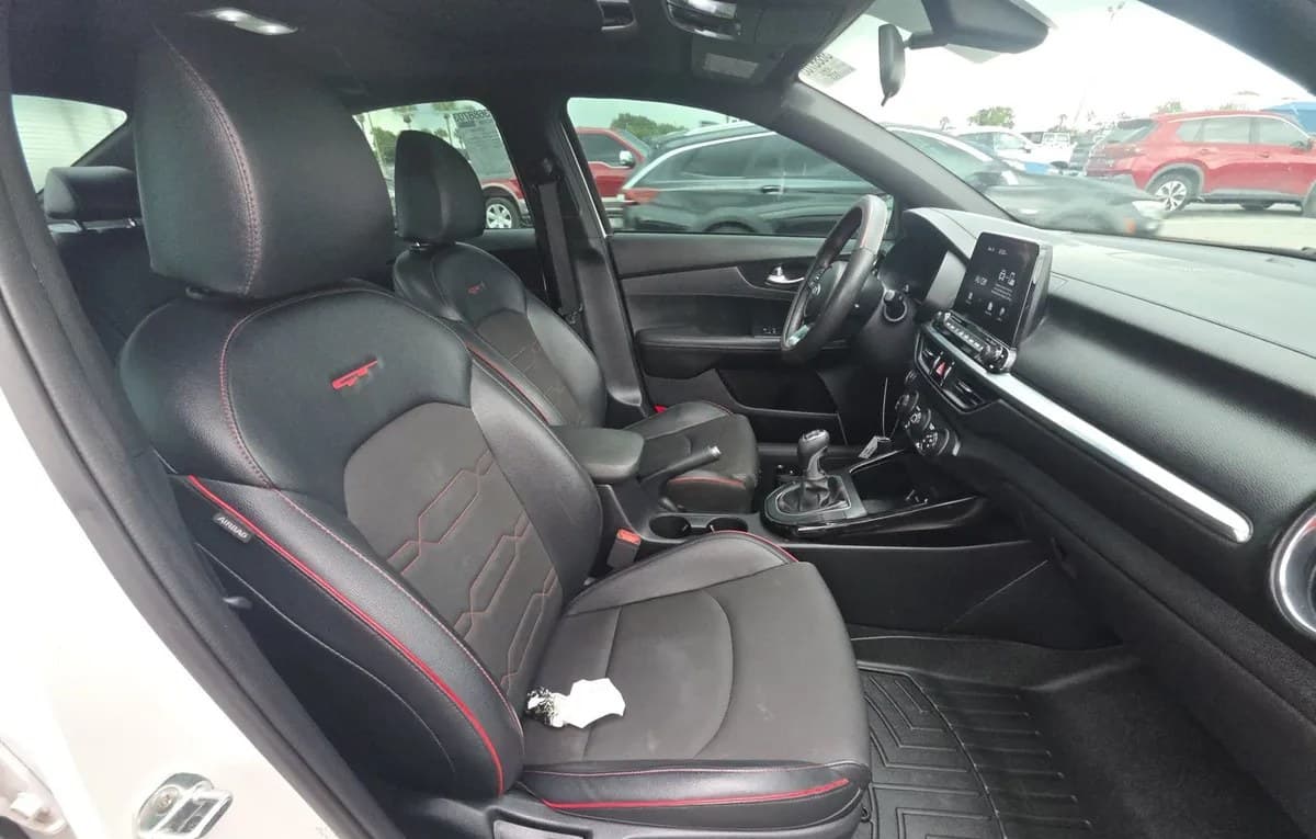 2020 KIA FORTE GT 5