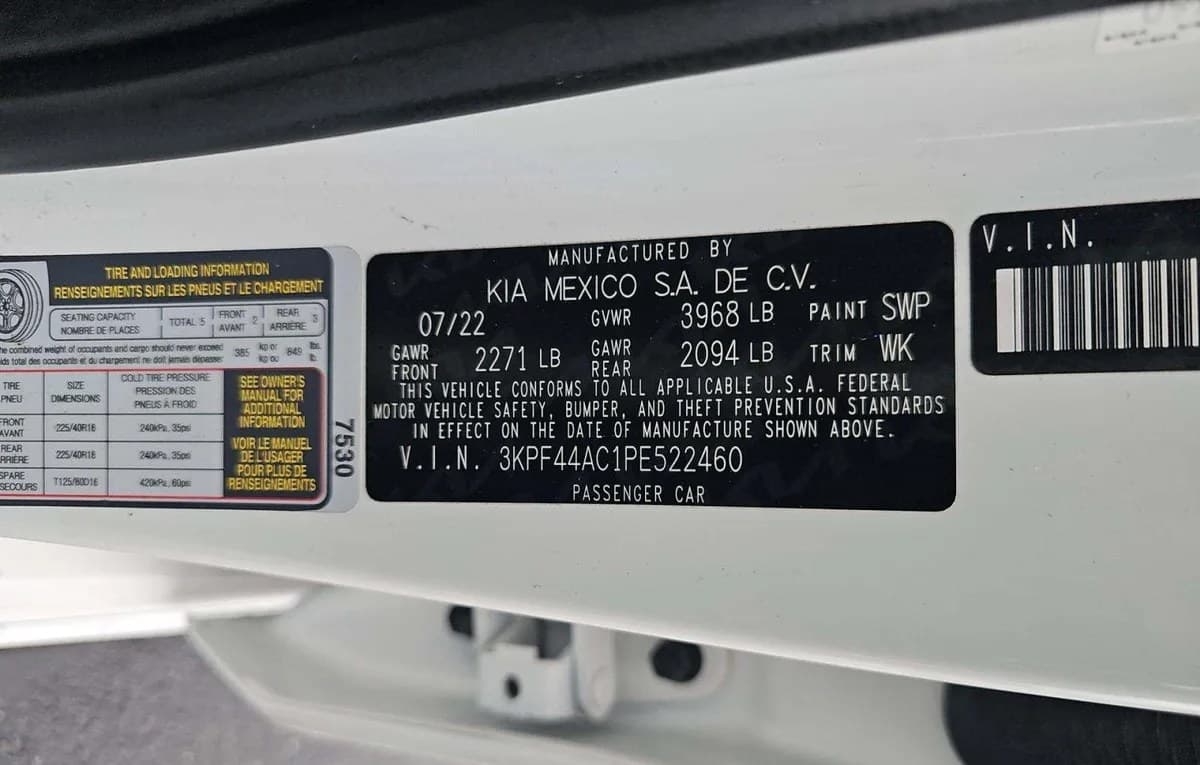 2023 KIA FORTE GT 3