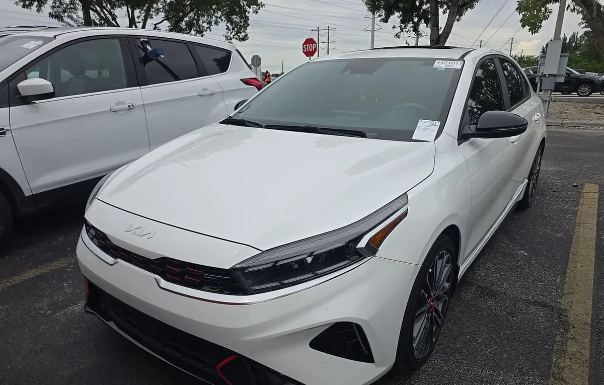 2024 KIA FORTE GT 2