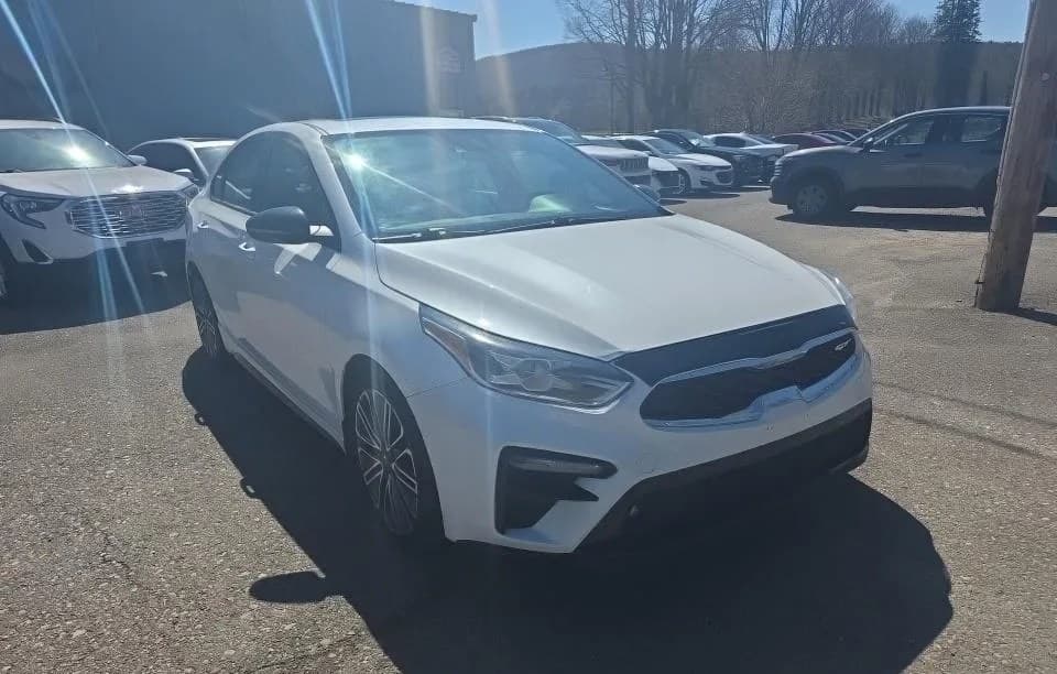 2021 KIA FORTE GT 4