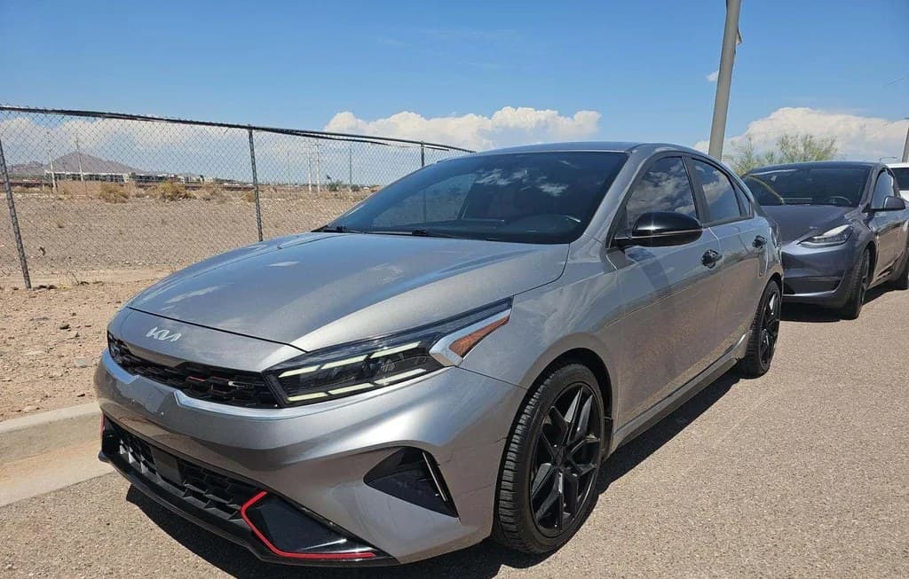 2023 KIA FORTE GT