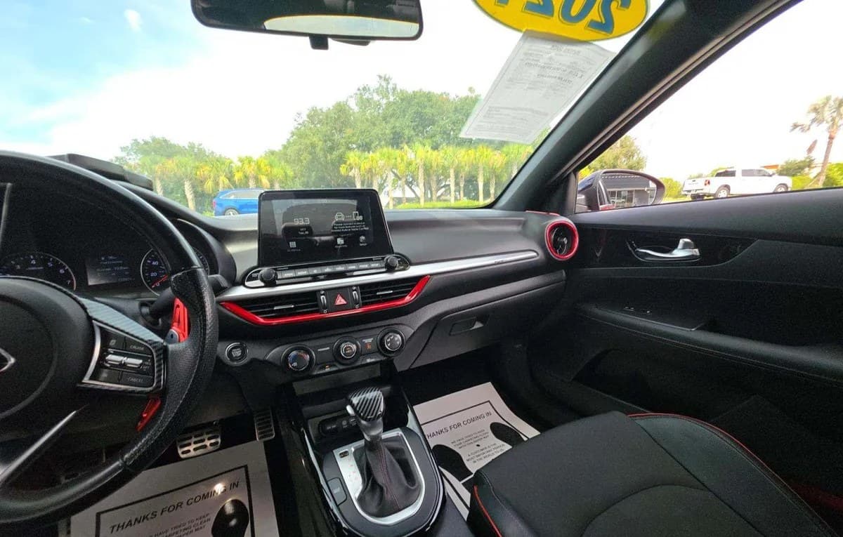 2021 KIA FORTE GT 7