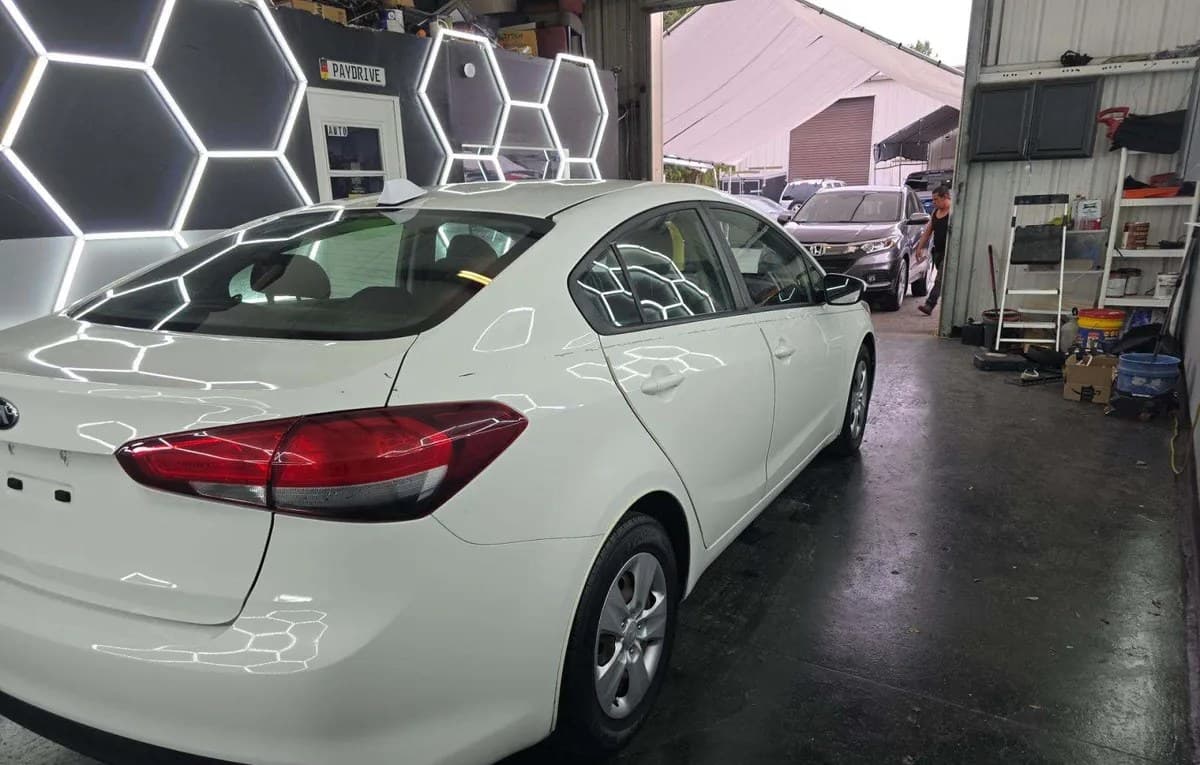 2017 KIA FORTE LX 4