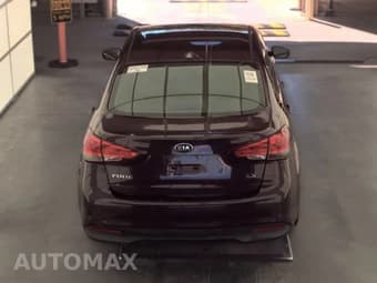 2017 KIA FORTE LX 6