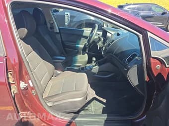2017 KIA FORTE LX 9