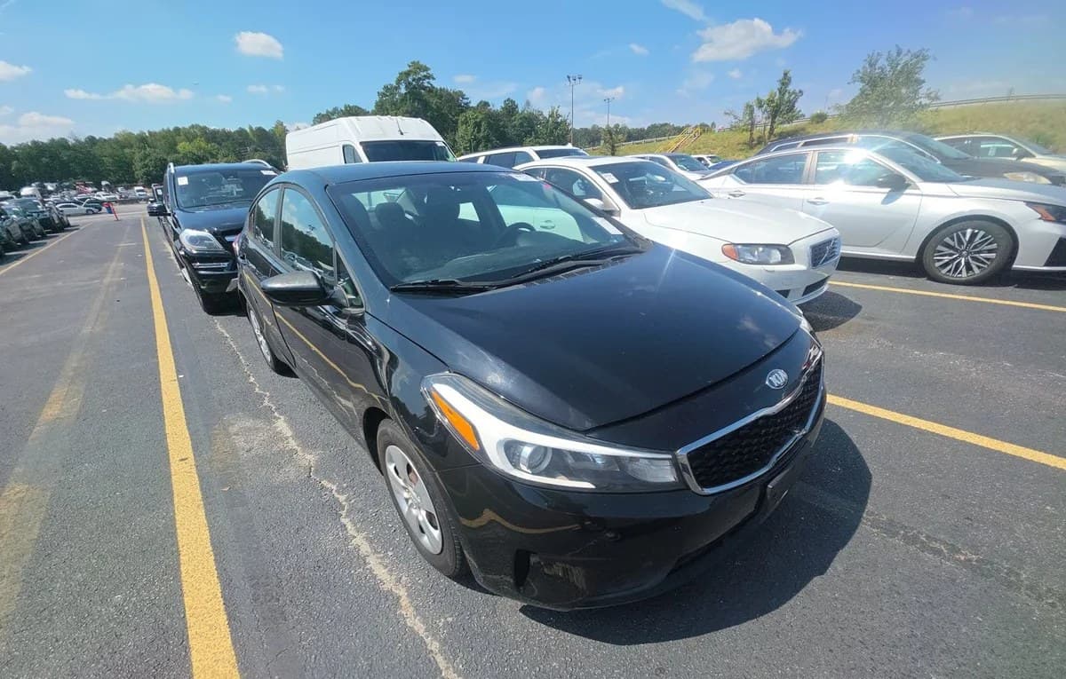 2017 KIA FORTE LX 3