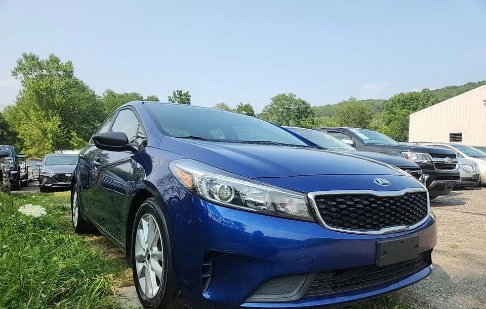 2017 KIA FORTE S 3