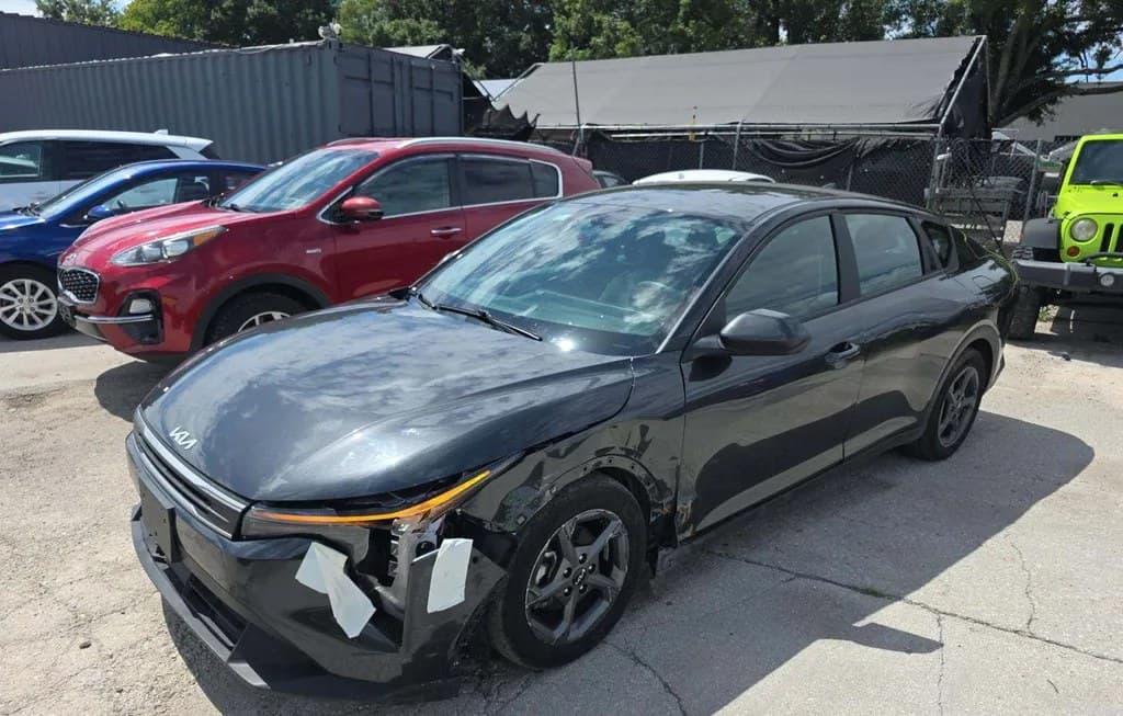 2025 KIA K4 LXS