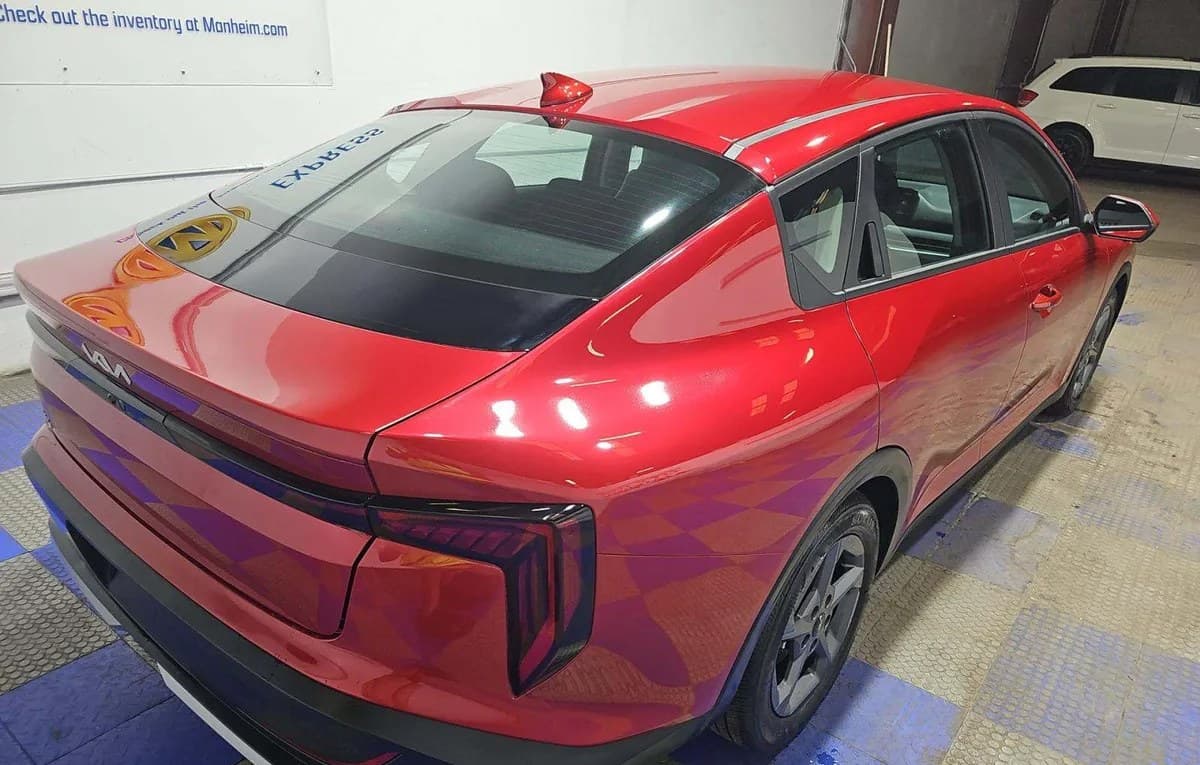 2026 KIA K4 LXS 4