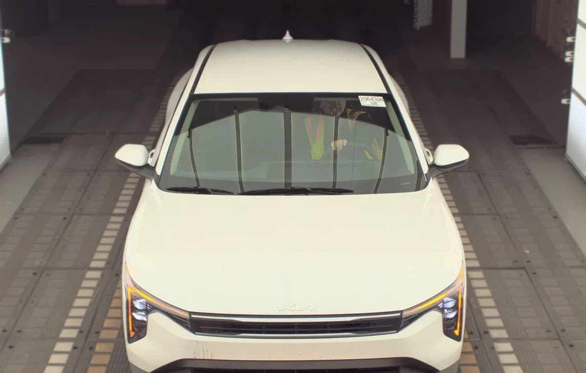 2025 KIA K4 LXS 3