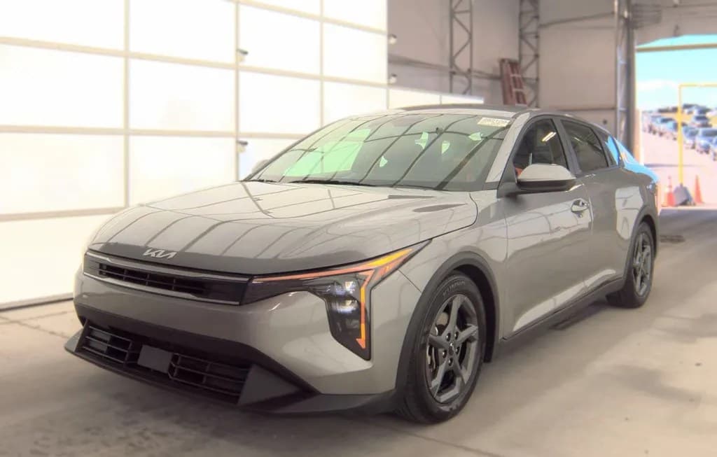 2025 KIA K4 LXS 1