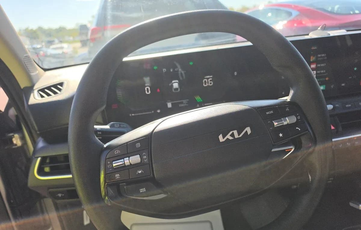 2025 KIA K4 LXS 7
