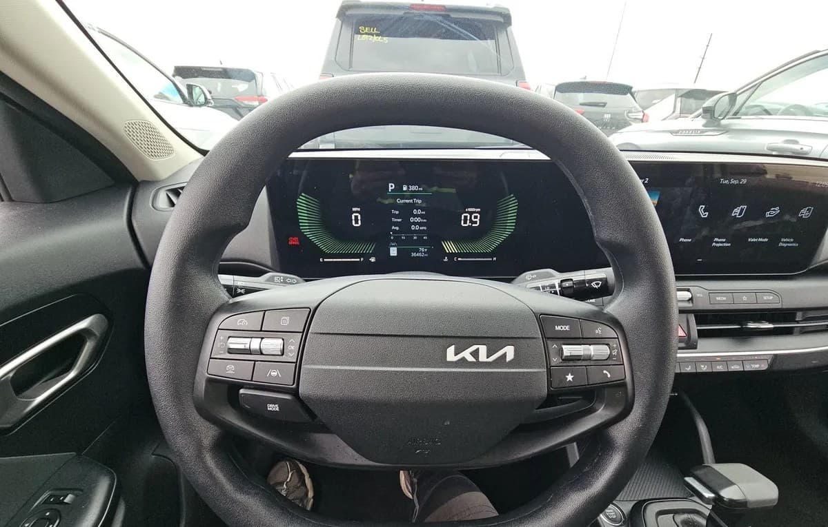 2025 KIA K4 LXS 7