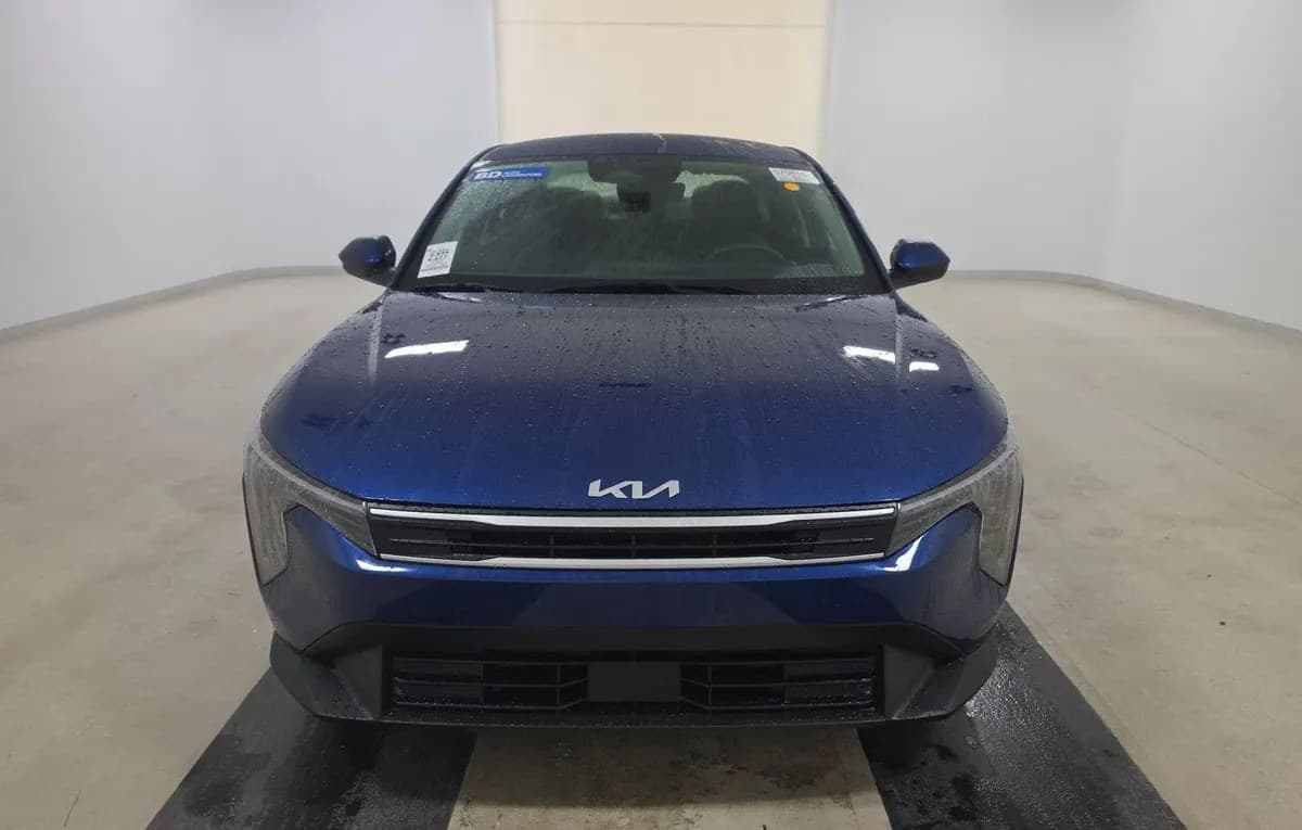 2025 KIA K4 LXS 3