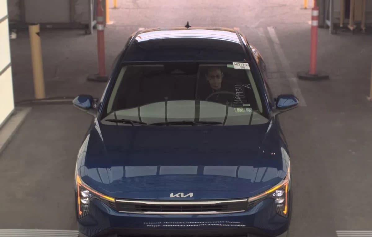 2025 KIA K4 LXS 3