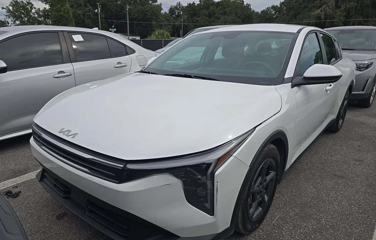 2026 KIA K4 LXS 2
