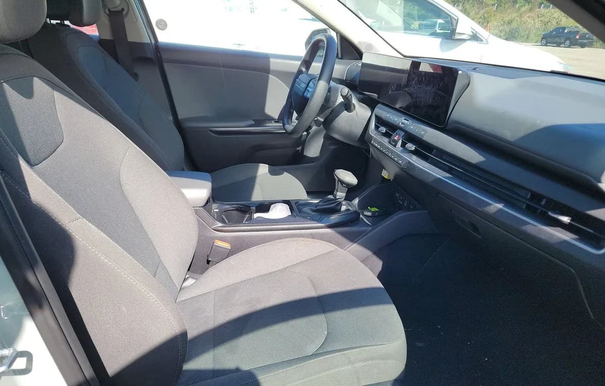 2025 KIA K4 LXS 5