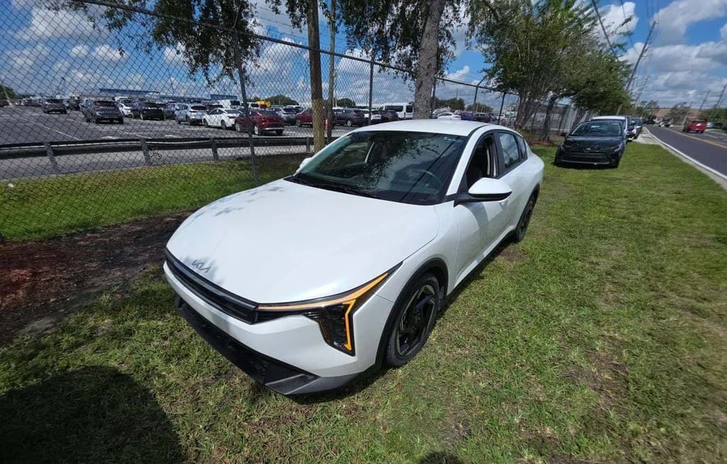 2025 KIA K4 EX