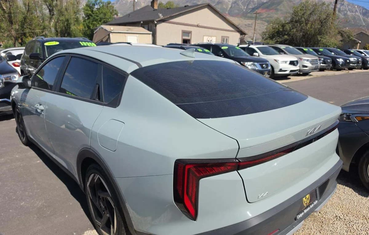 2025 KIA K4 EX 3
