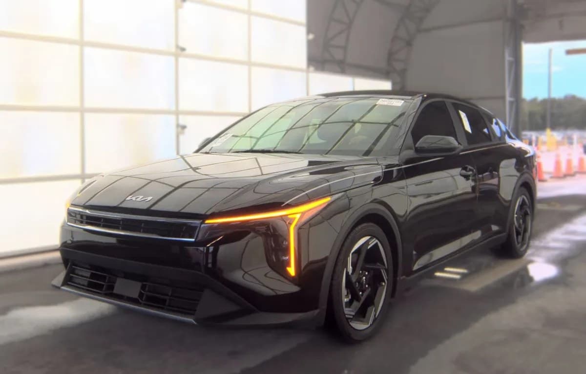2025 KIA K4 EX 2