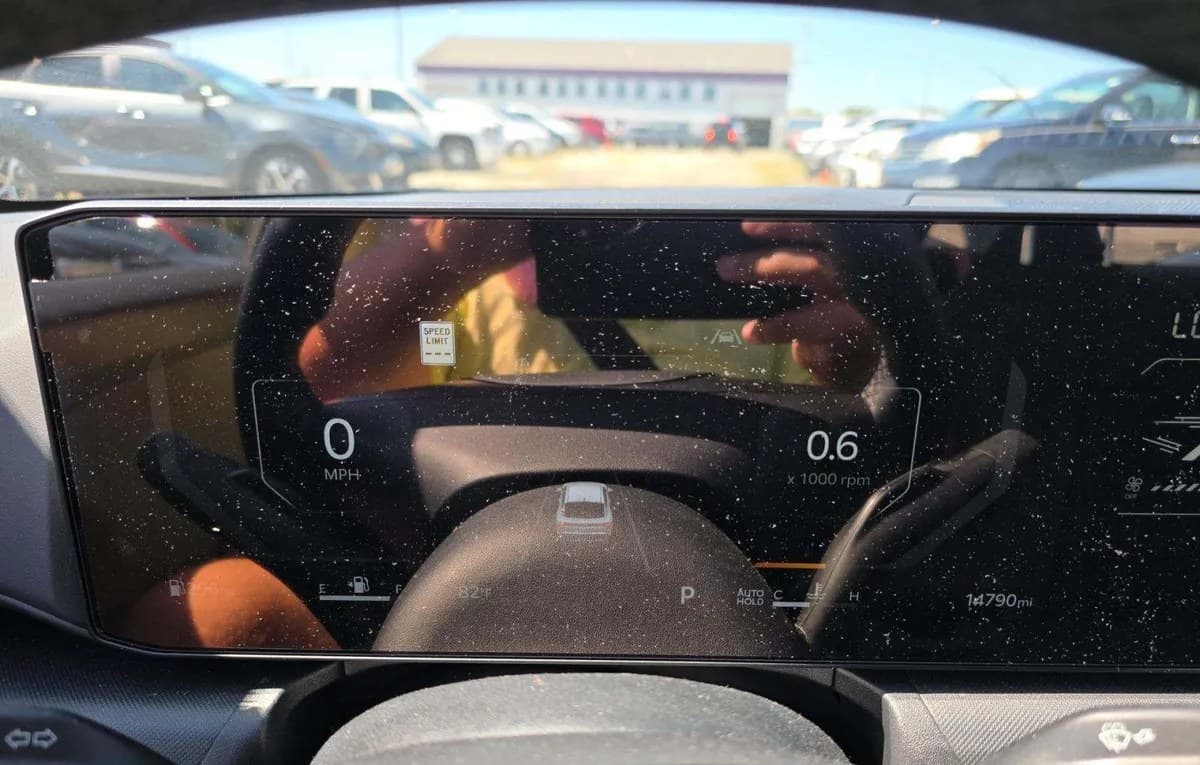 2025 KIA K4 EX 6