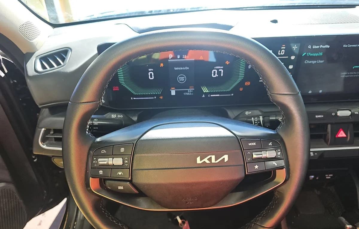 2026 KIA K4 EX 7