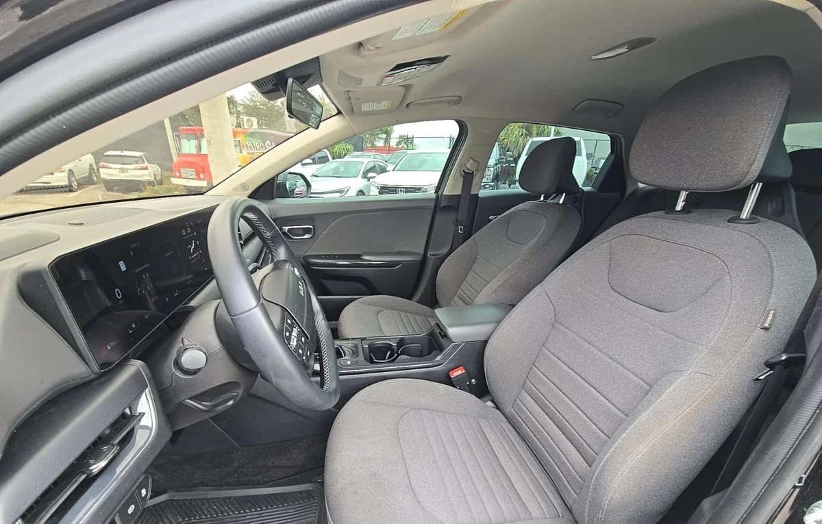 2025 KIA K4 EX 4