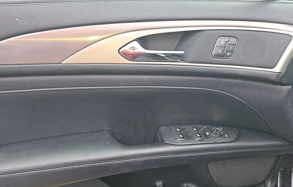 2019 LINCOLN MKZ STANDARD 6