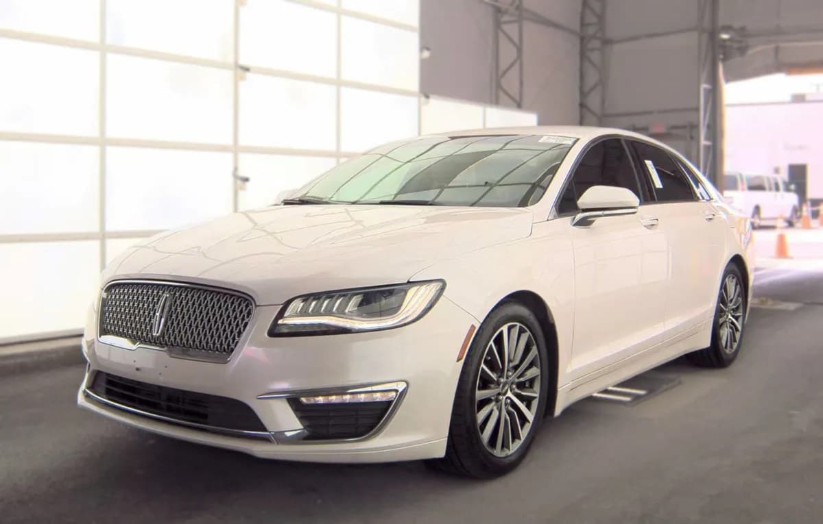 2017 LINCOLN MKZ Select 2