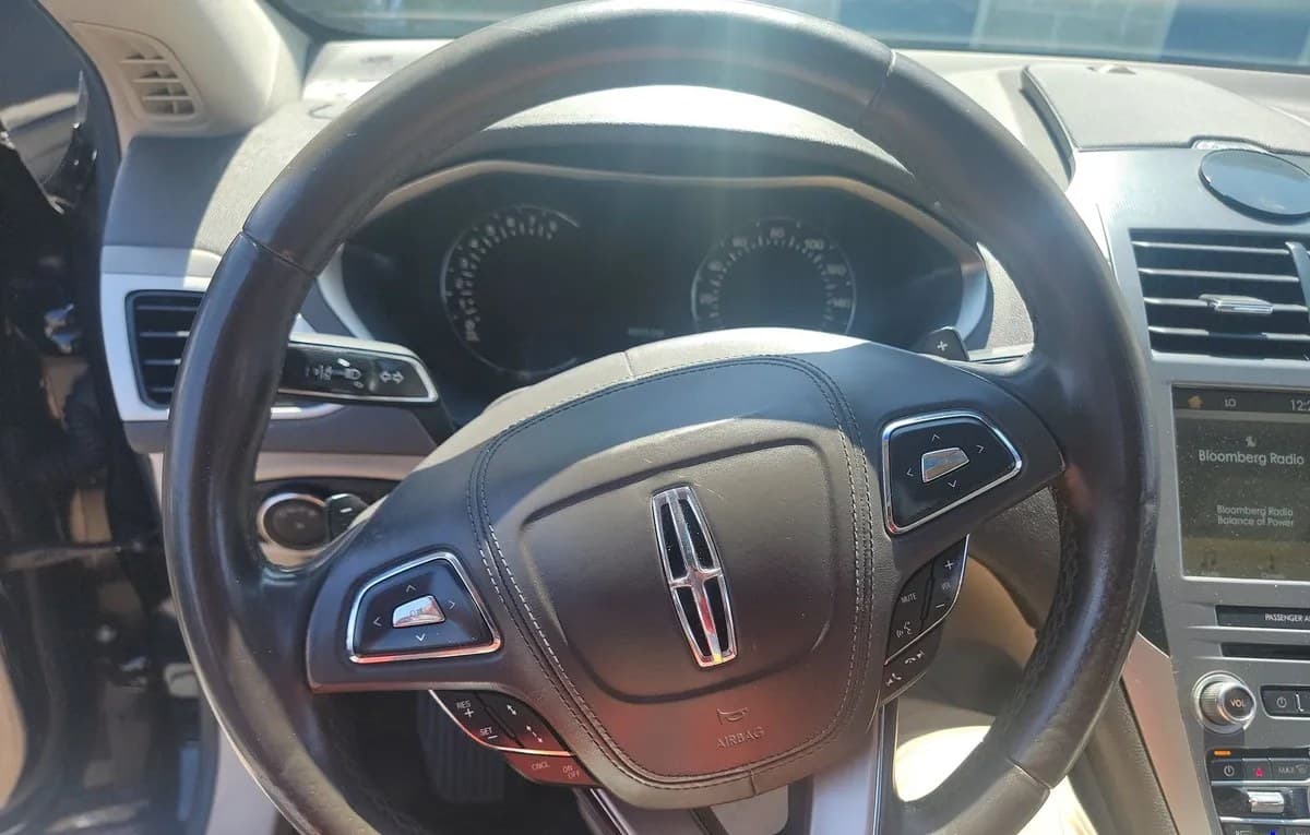 2017 LINCOLN MKZ Select 6