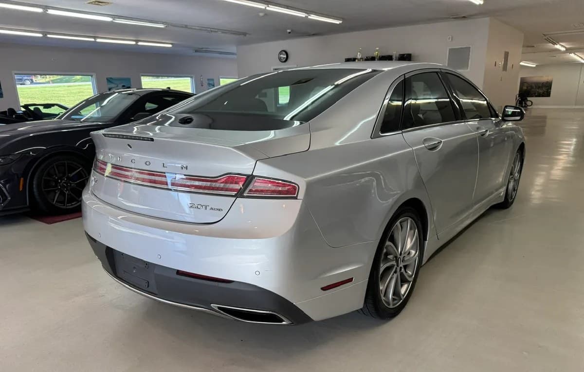 2019 LINCOLN MKZ RESERVE I 3