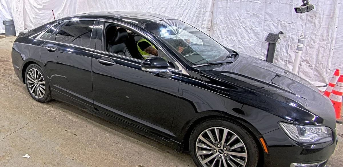 2017 LINCOLN MKZ Select 3