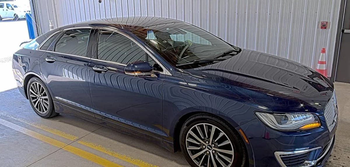 2017 LINCOLN MKZ Select 3