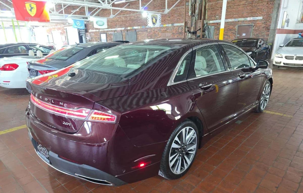 2017 LINCOLN MKZ Reserve 4