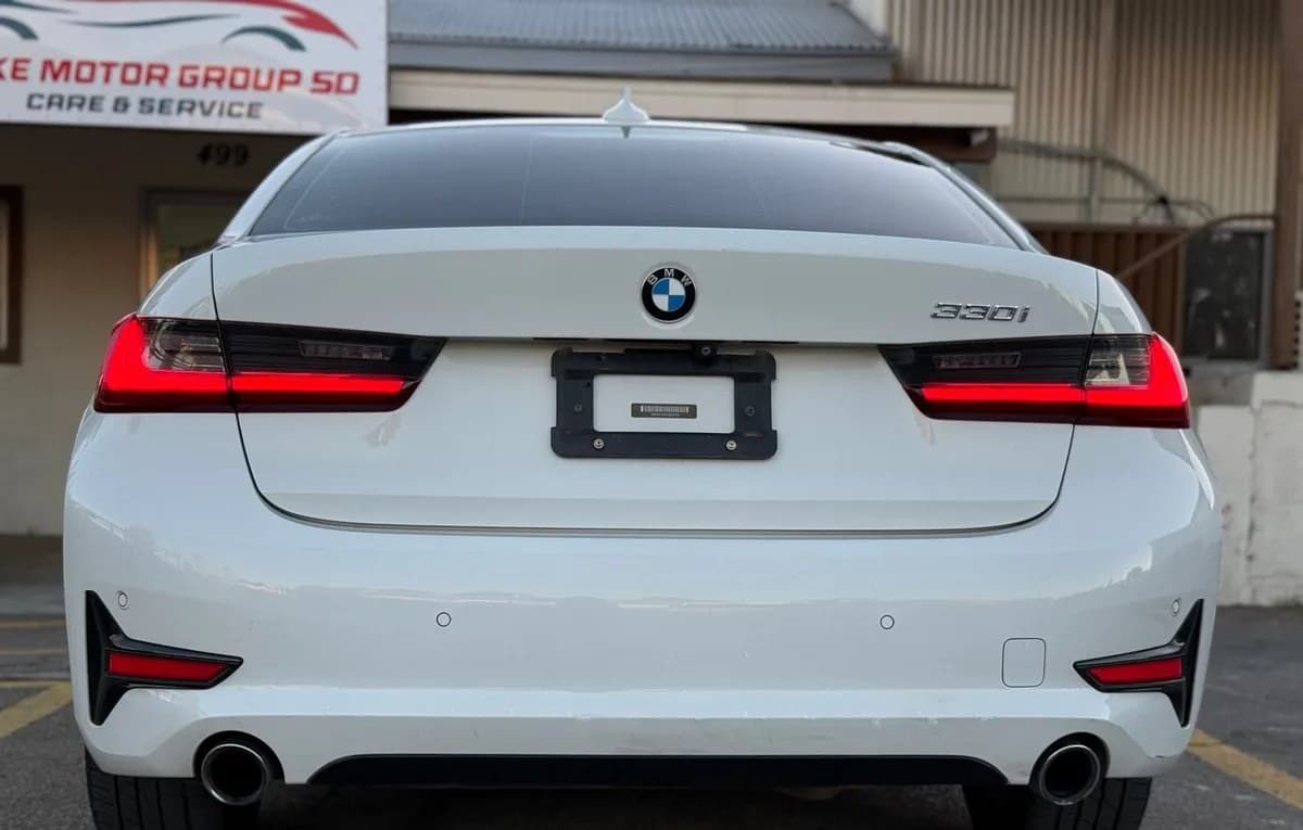 2020 BMW 3 SERIES 330i 3