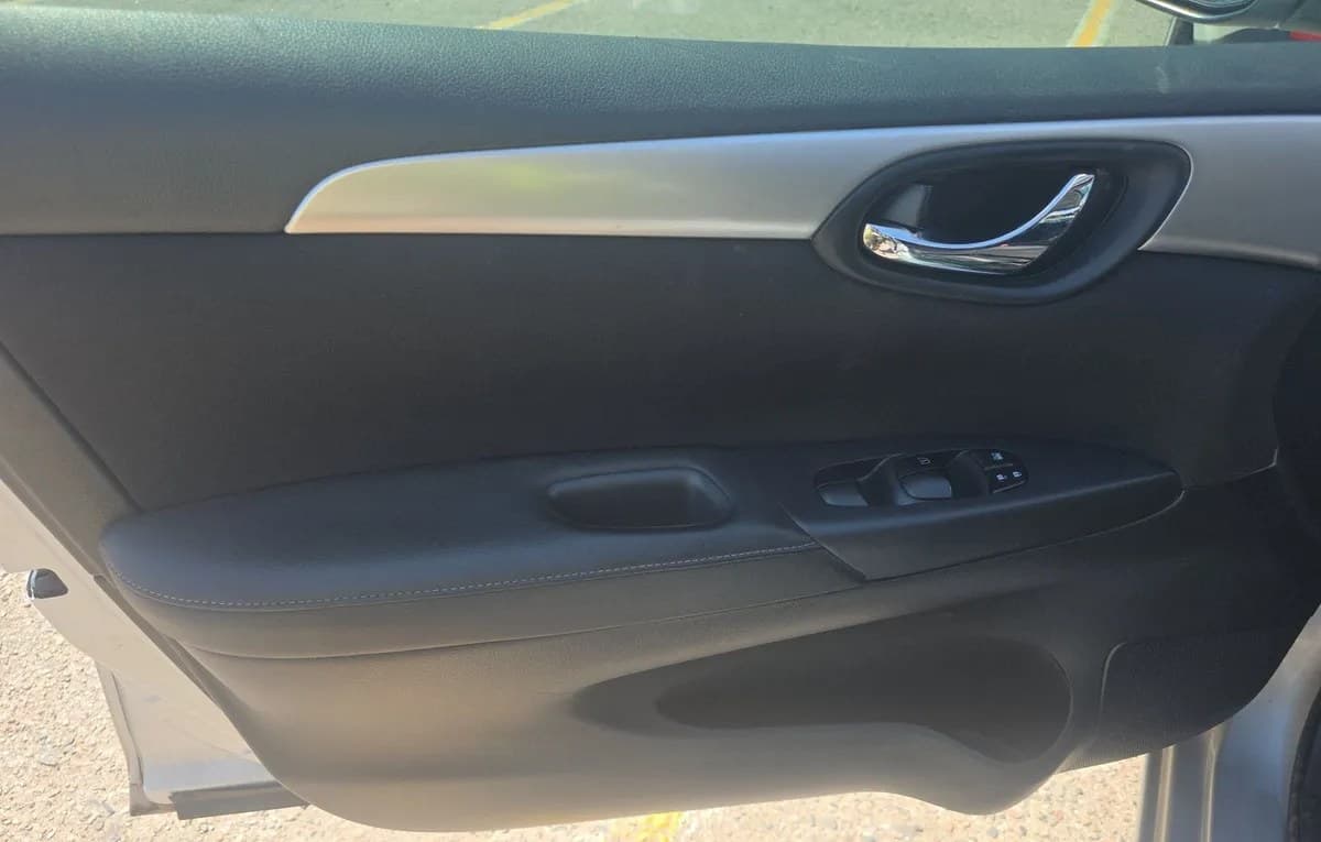 2017 NISSAN SENTRA S 5