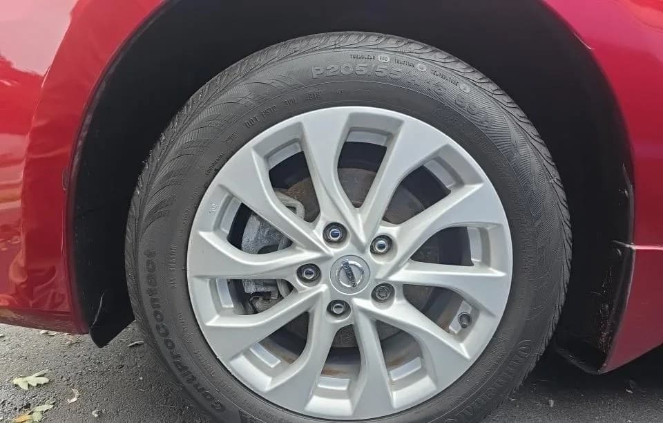 2019 NISSAN SENTRA SV 5