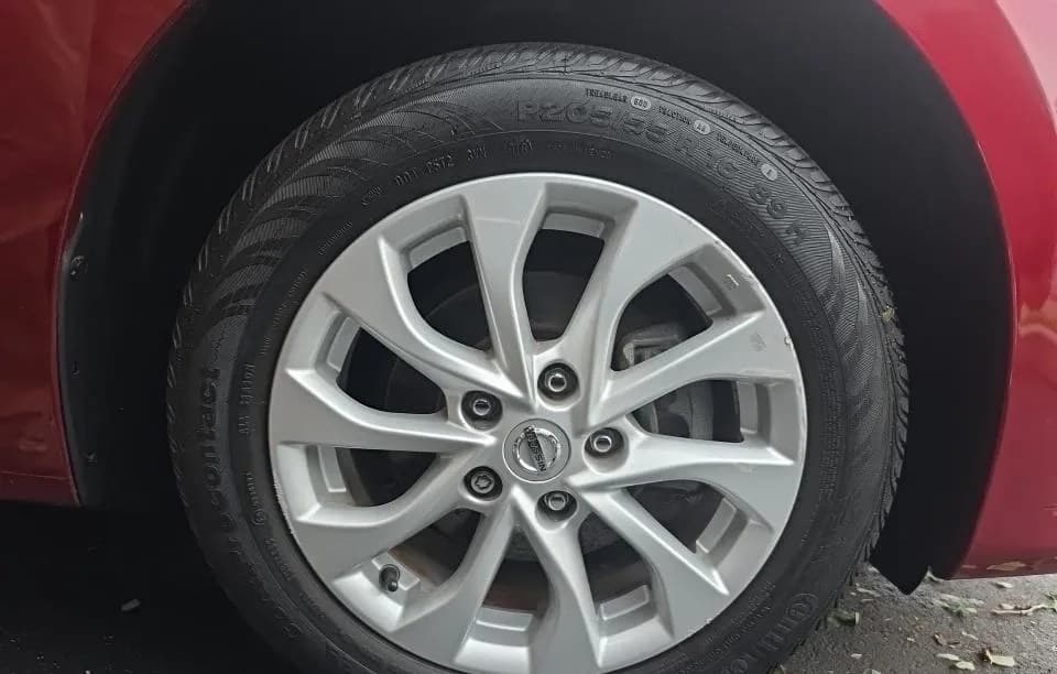 2019 NISSAN SENTRA SV 6