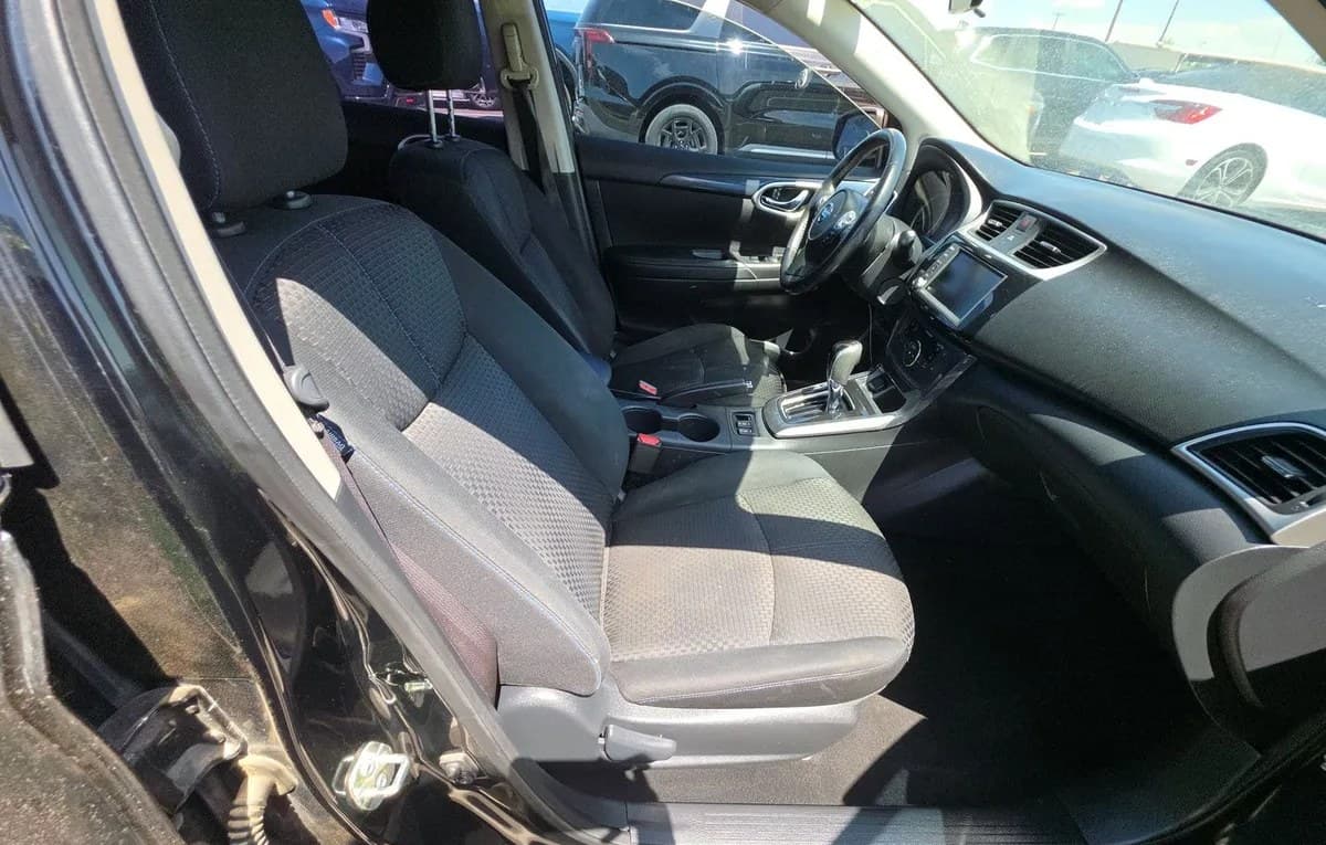 2019 NISSAN SENTRA SR 4