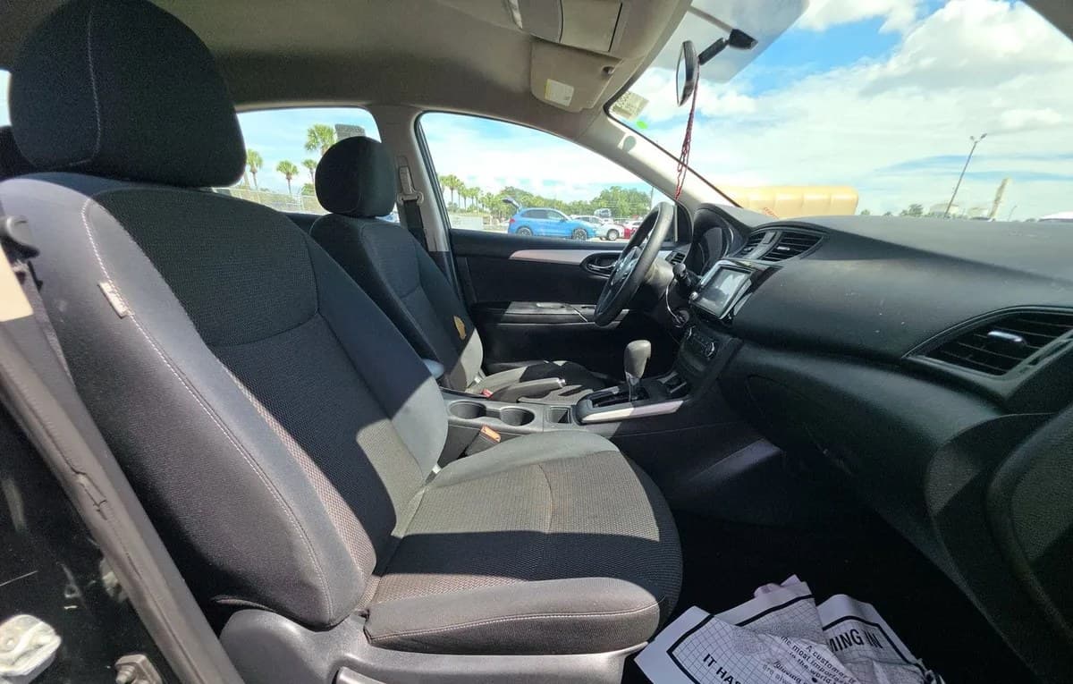 2019 NISSAN SENTRA S 5