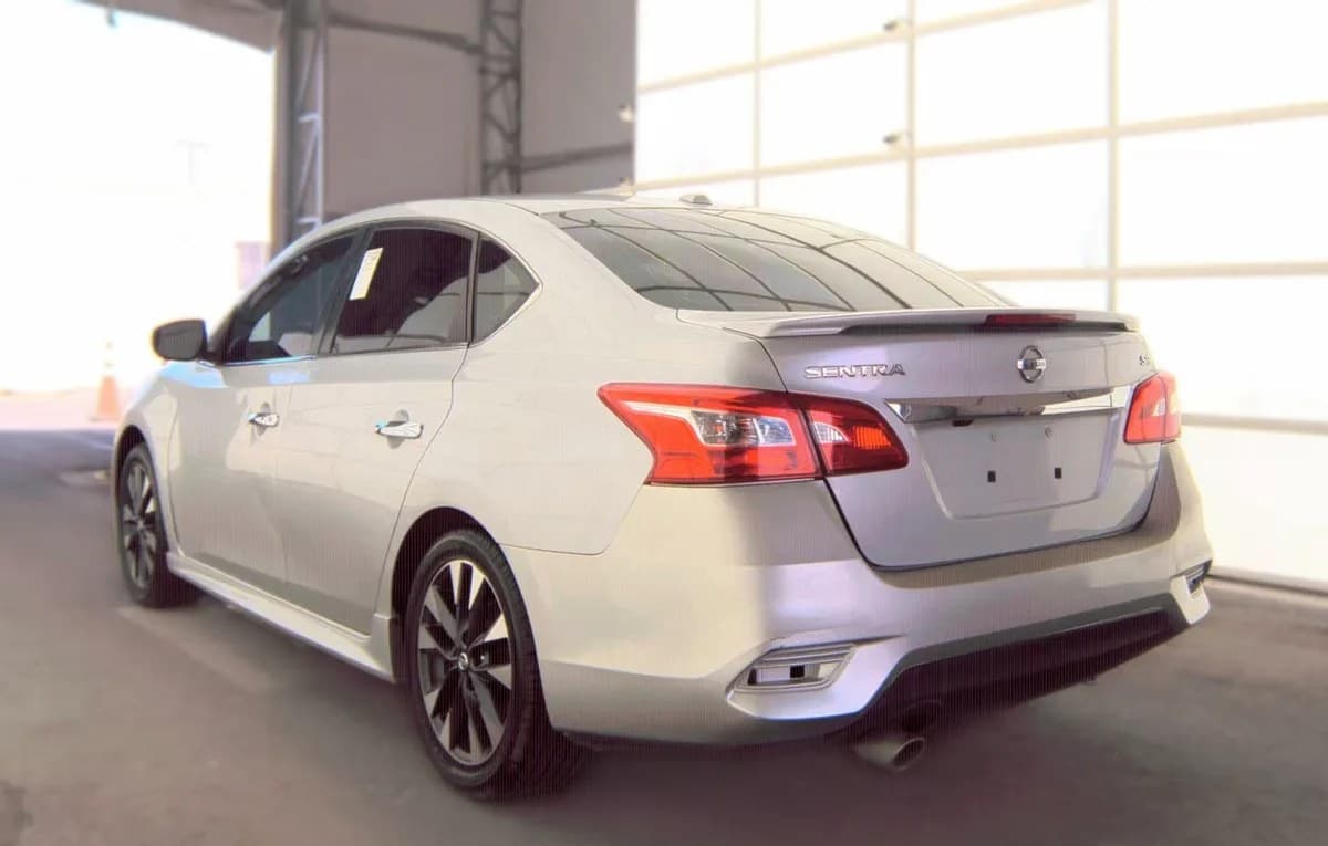 2017 NISSAN SENTRA SR 5