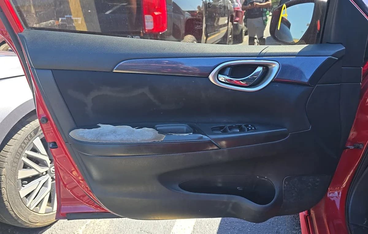 2017 NISSAN SENTRA SR 5