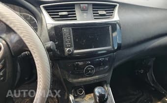 2019 NISSAN SENTRA SV 9